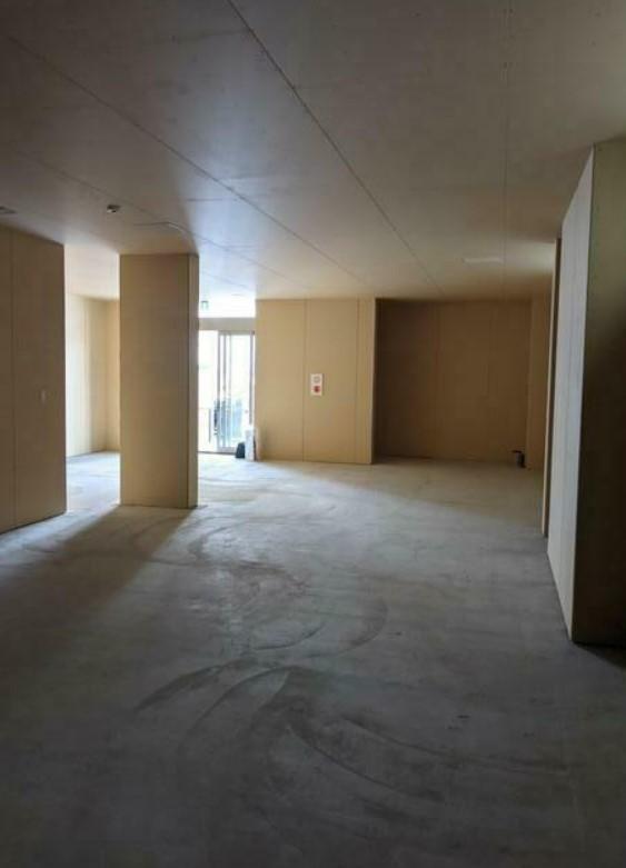 �y���̑������E�X�y�[�X�z�@