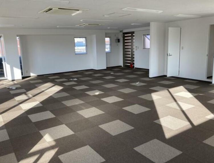 �y���̑������E�X�y�[�X�z�@