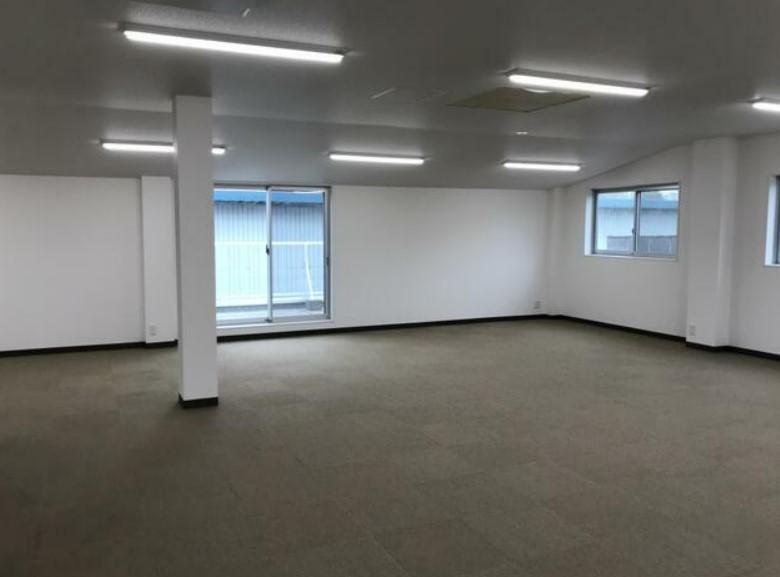 �y���̑������E�X�y�[�X�z�@