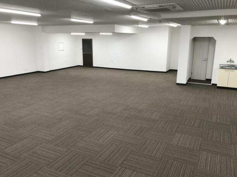 �y���̑������E�X�y�[�X�z�@