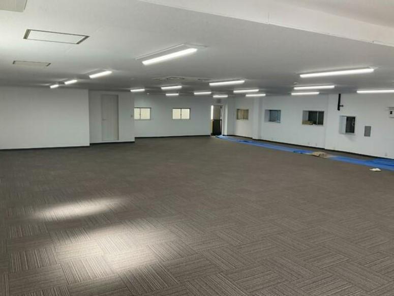 �y���̑������E�X�y�[�X�z�@