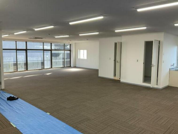 �y���̑������E�X�y�[�X�z�@