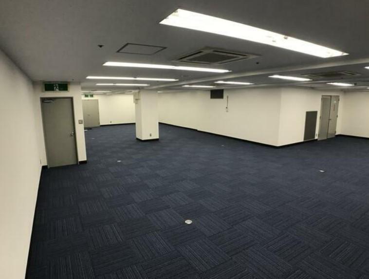 �y���̑������E�X�y�[�X�z�@