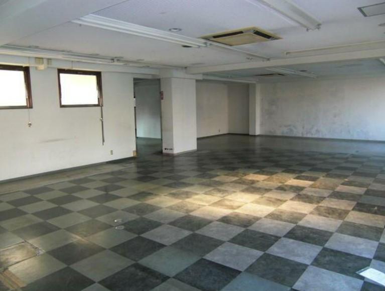 �y���̑������E�X�y�[�X�z�@