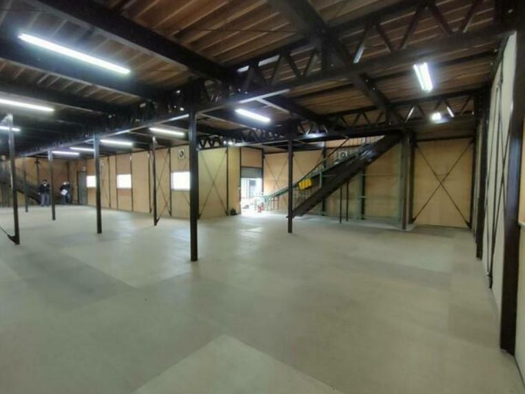 �y���̑������E�X�y�[�X�z�@