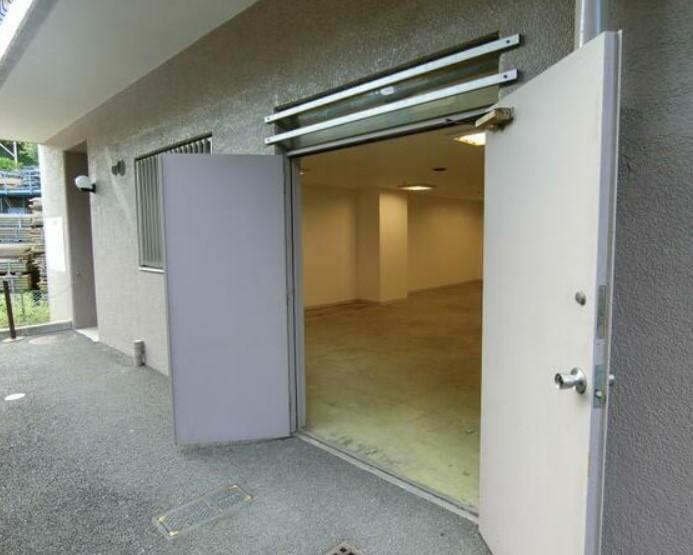 �y���̑������E�X�y�[�X�z�@