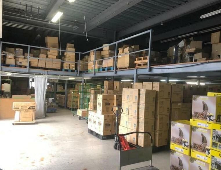 �y���̑������E�X�y�[�X�z�@