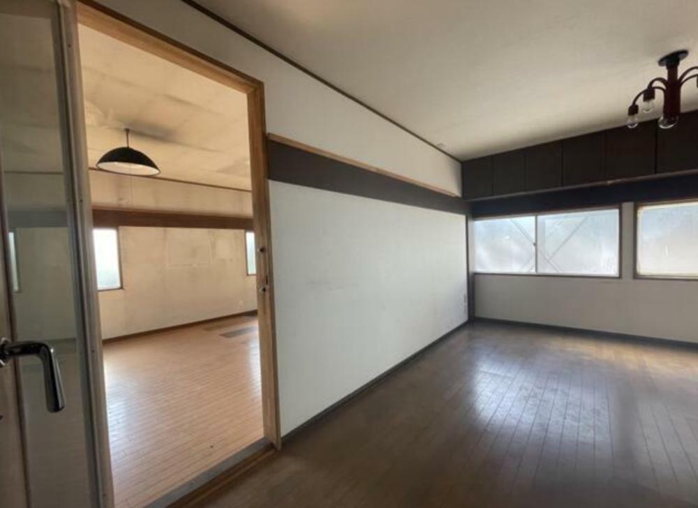 �y���̑������E�X�y�[�X�z�@