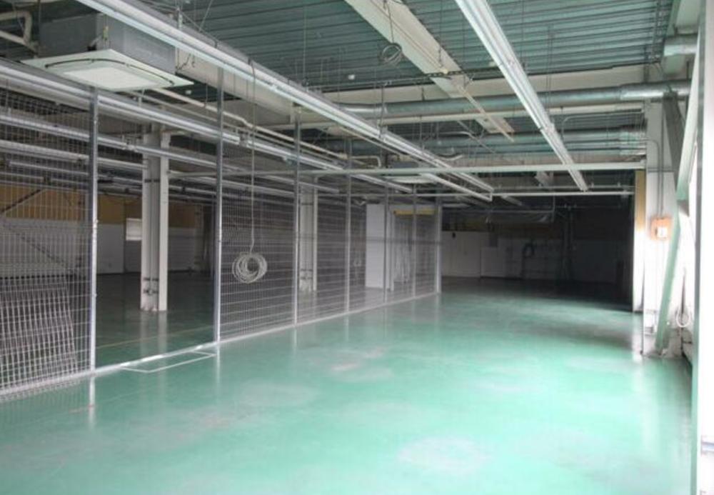 �y���̑������E�X�y�[�X�z�@