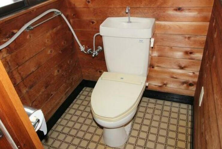 �y�g�C���z�@