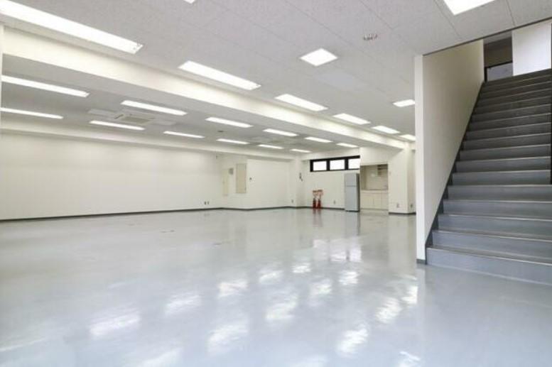 �y���̑������E�X�y�[�X�z�@