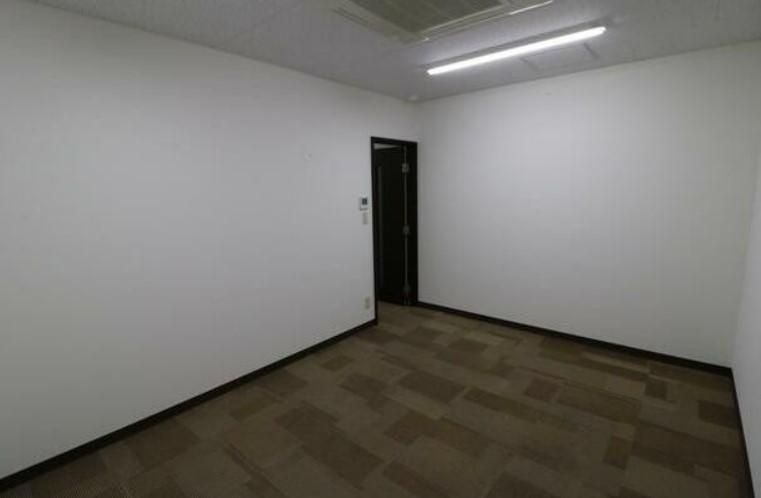 �y���̑������E�X�y�[�X�z�@