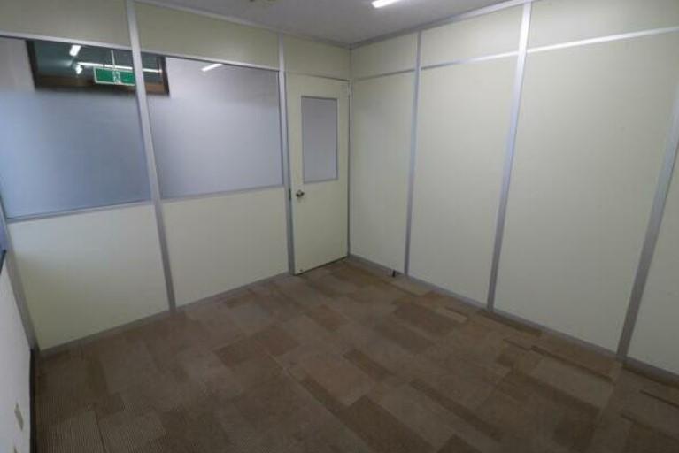 �y���̑������E�X�y�[�X�z�@