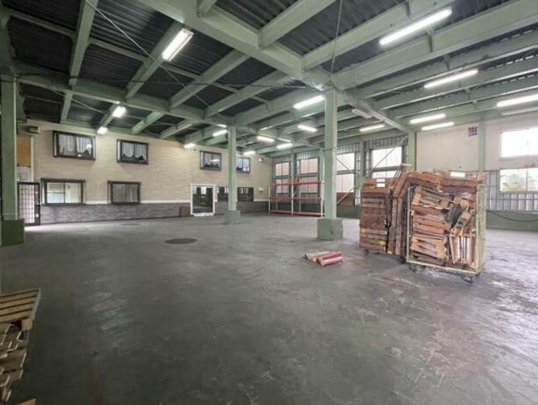 �y���̑������E�X�y�[�X�z�@