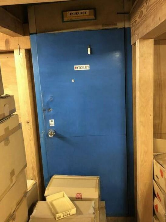 �y�g�C���z�@