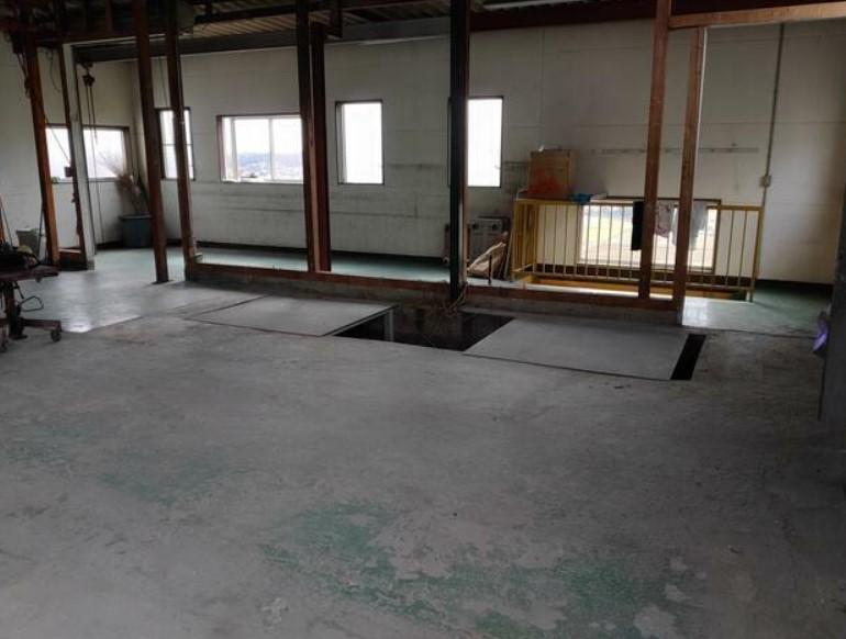 �y���̑������E�X�y�[�X�z�@