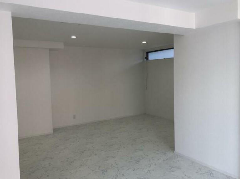 �y���̑������E�X�y�[�X�z�@