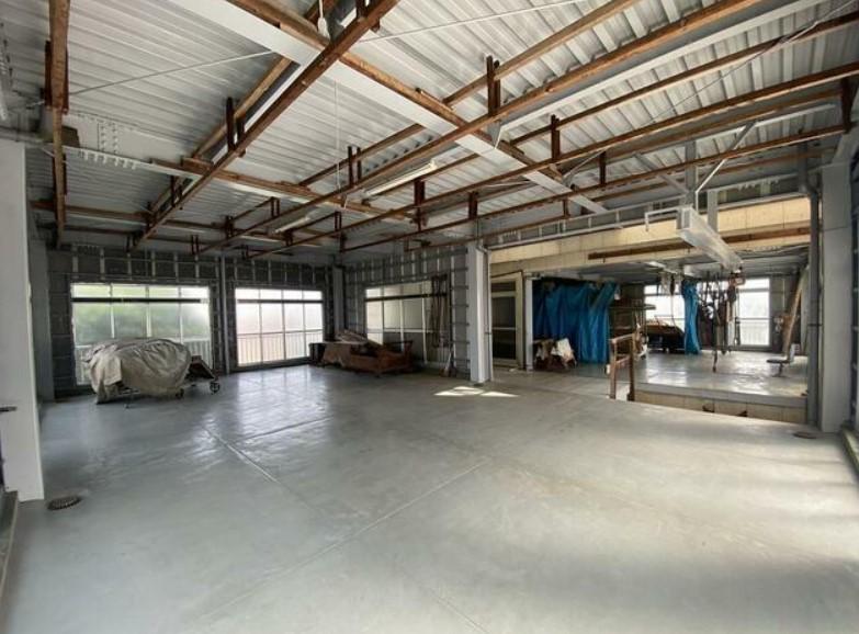 �y���̑������E�X�y�[�X�z�@