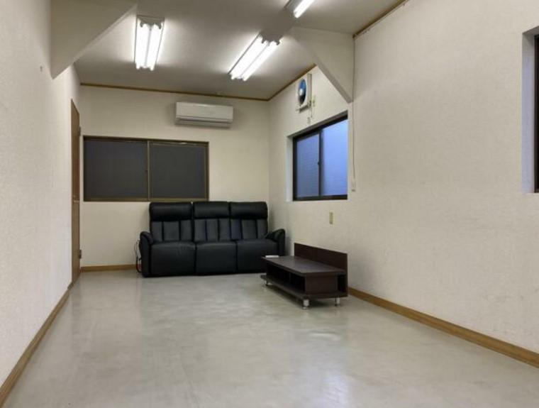 �y���̑������E�X�y�[�X�z�@