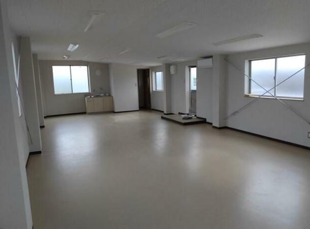 �y���̑������E�X�y�[�X�z�@