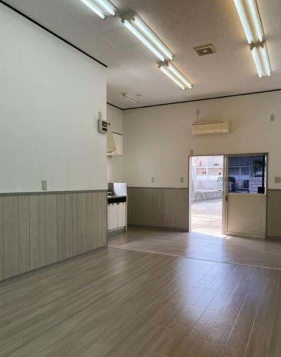 �y���̑������E�X�y�[�X�z�@