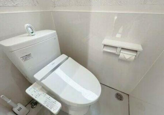 �y�g�C���z�@