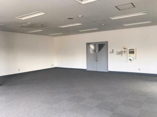 �y���̑������E�X�y�[�X�z�@