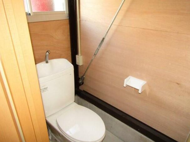 �y�g�C���z�@