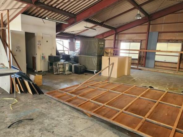 �y���̑������E�X�y�[�X�z�@