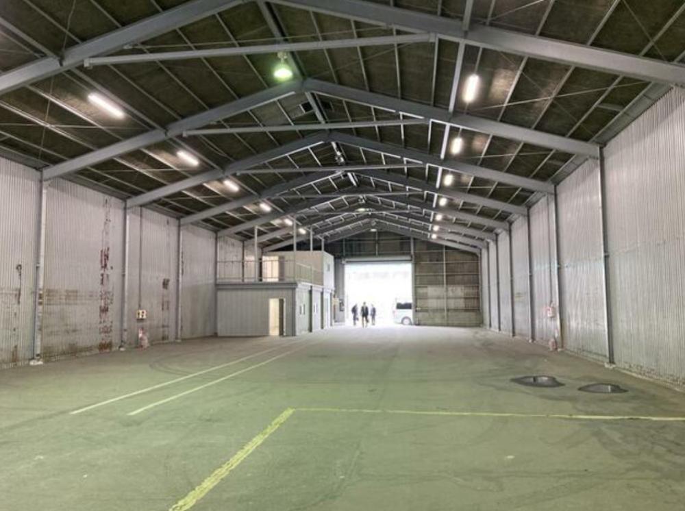 �y�����E���r���O�z�@