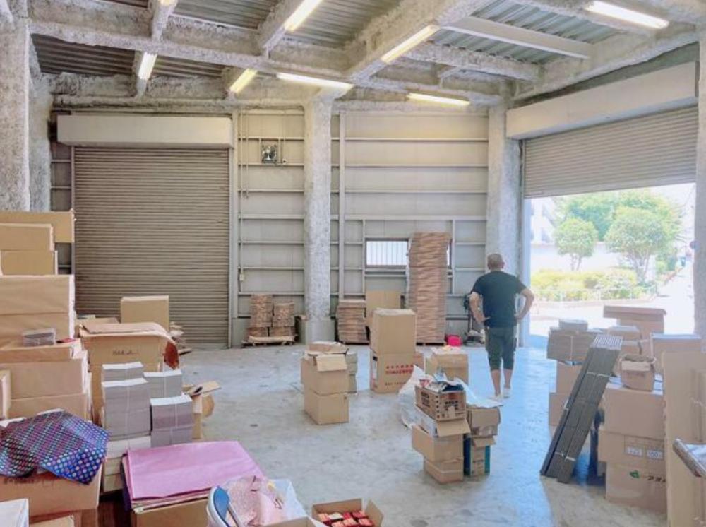 �y���ԁE���r���O�z�@