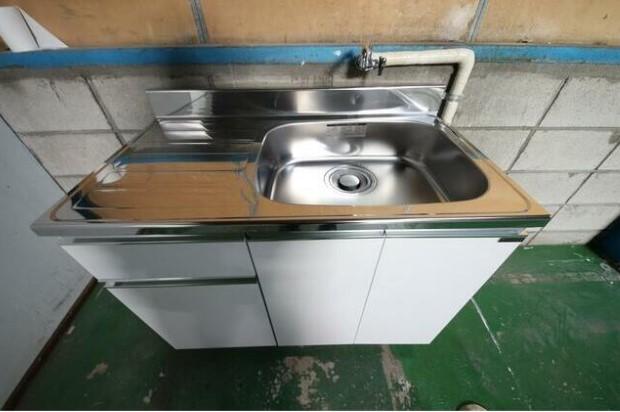 �y�L�b�`���z�@