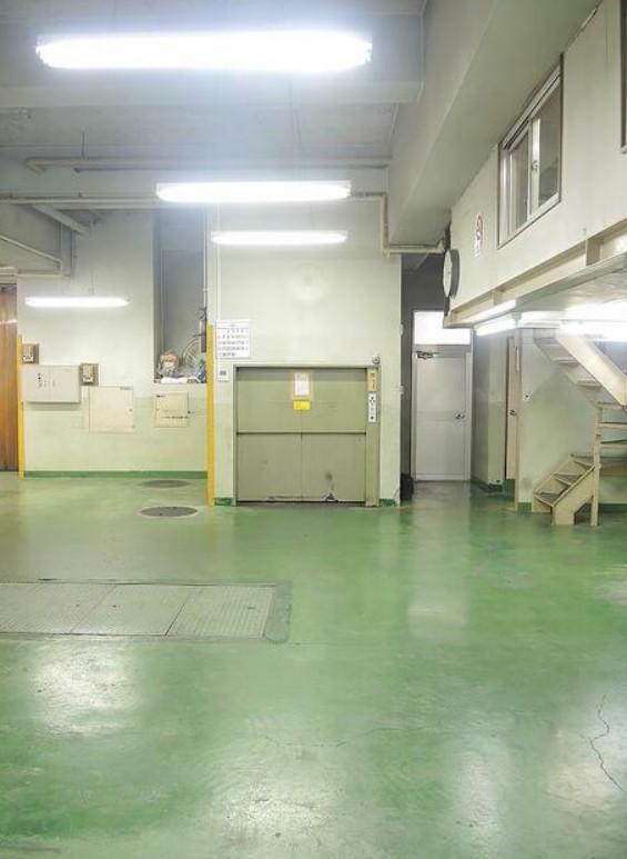 �y���̑������E�X�y�[�X�z�@