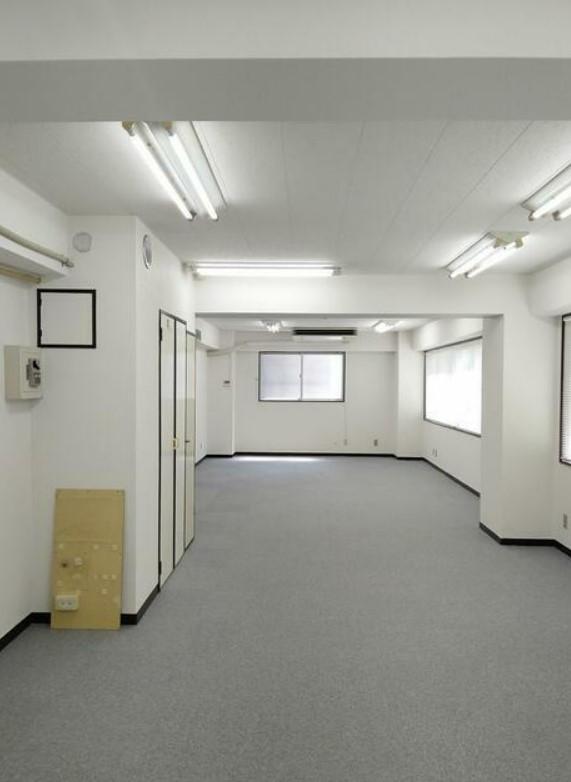 �y���̑������E�X�y�[�X�z�@