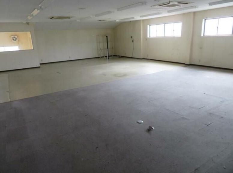 �y���̑������E�X�y�[�X�z�@