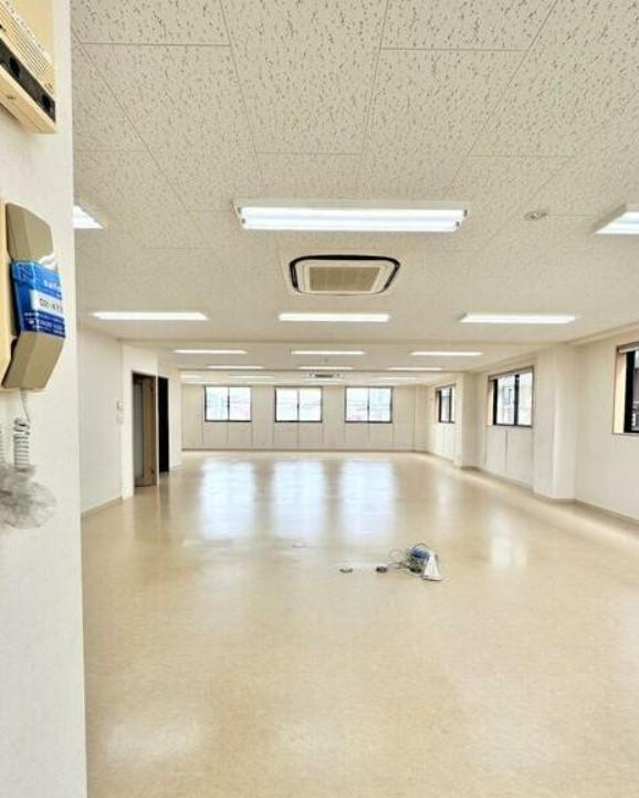 �y���̑������E�X�y�[�X�z�@