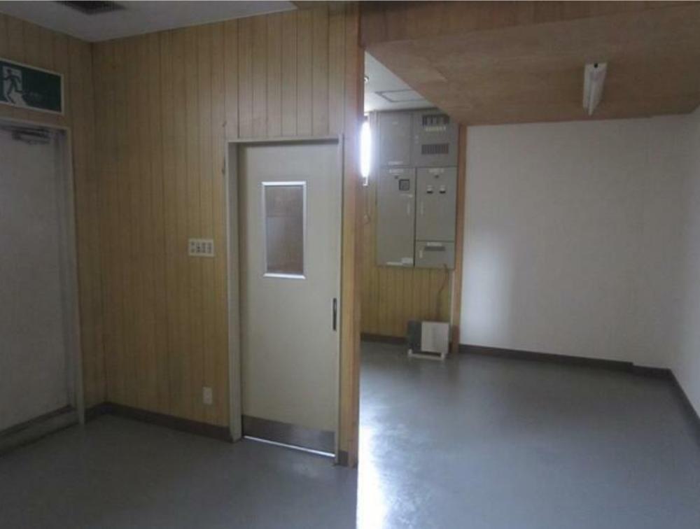 �y���̑������E�X�y�[�X�z�@