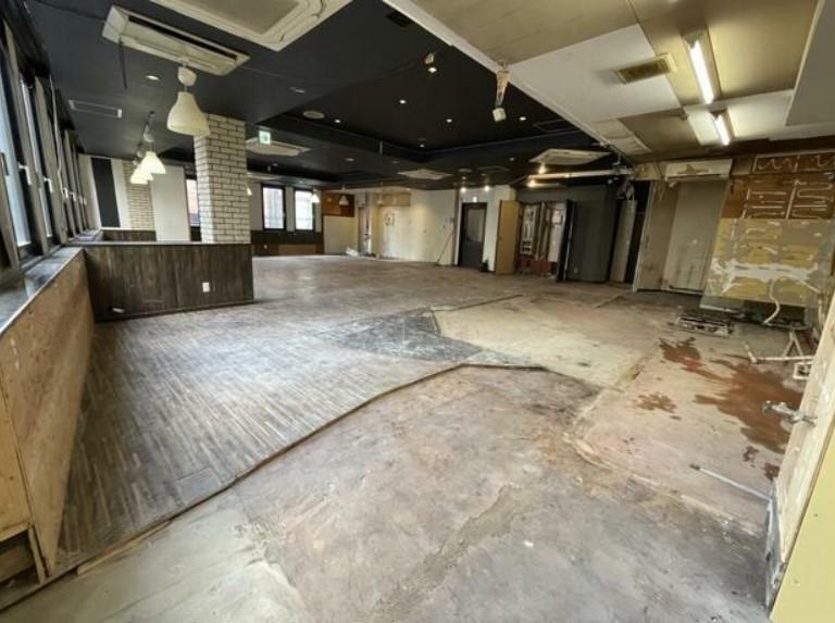 �y���̑������E�X�y�[�X�z�@