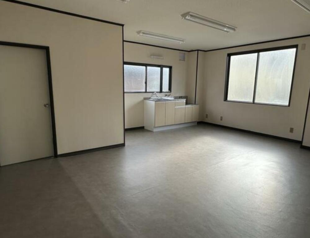 �y���̑������E�X�y�[�X�z�@