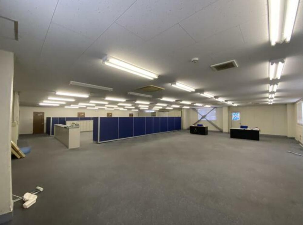 �y���̑������E�X�y�[�X�z�@