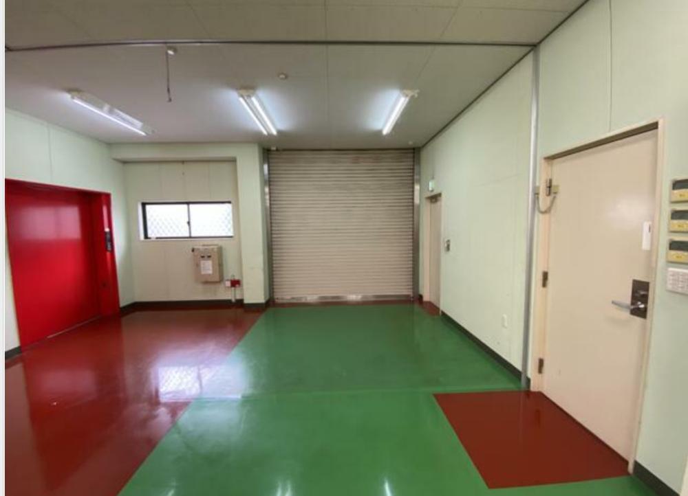 �y���̑������E�X�y�[�X�z�@