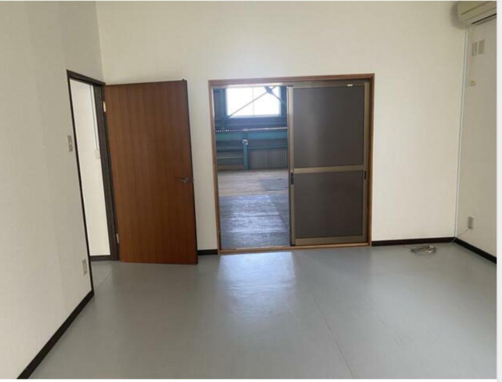 �y���̑������E�X�y�[�X�z�@