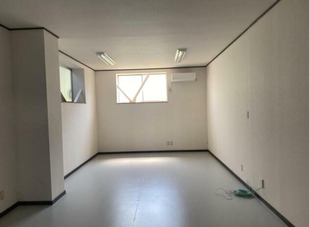 �y���̑������E�X�y�[�X�z�@